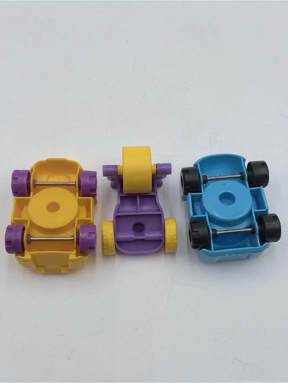 Fisher Price Little People Cars Tricycle Lot - Action Ramps/Big Helpers Garage